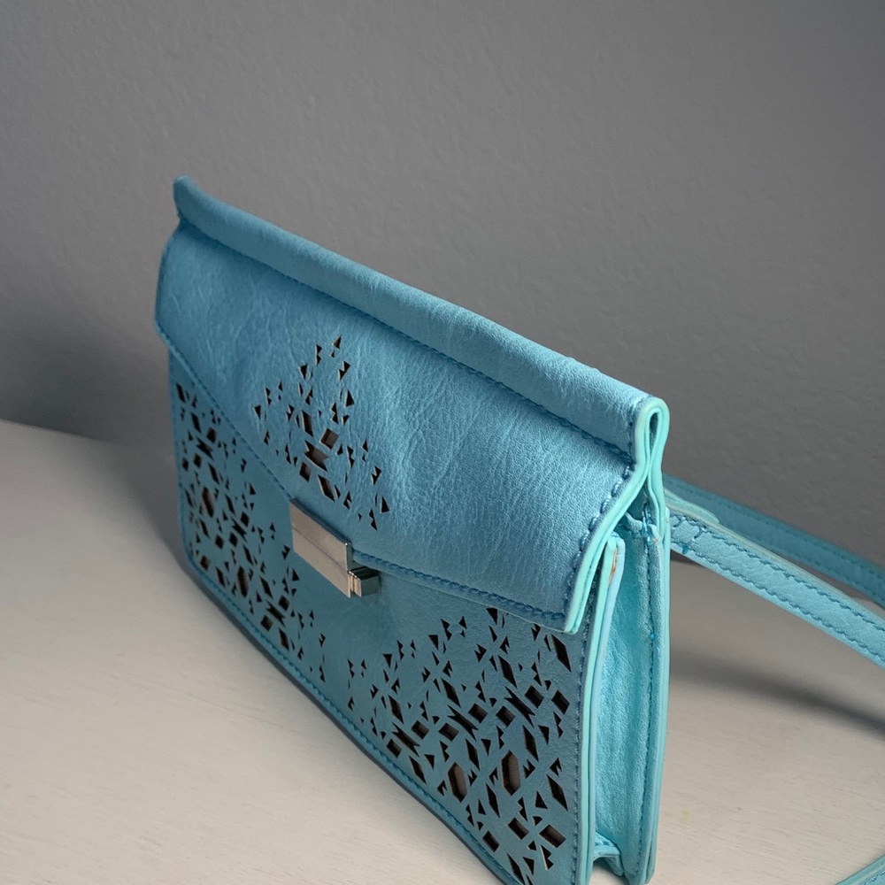 Danielle Nicole Crossbody Purse New - image 2